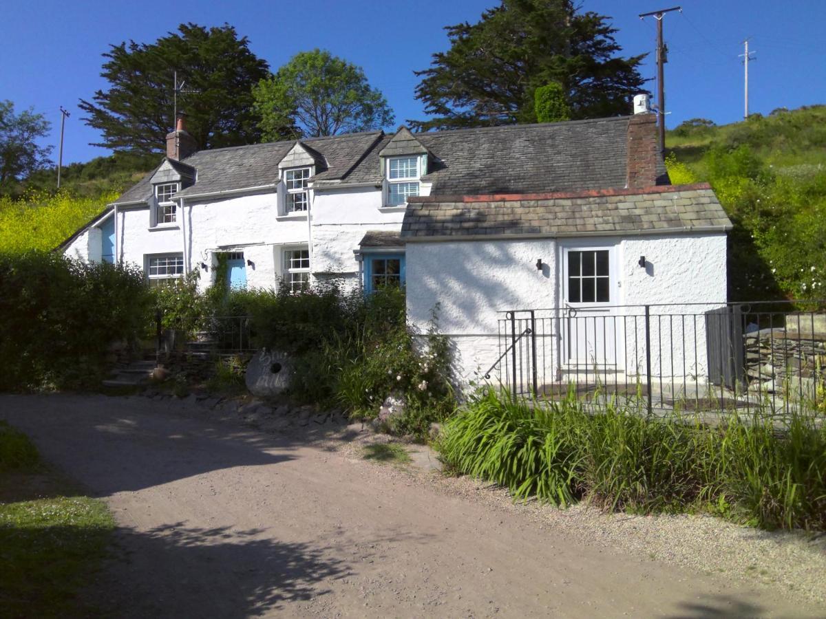 Shilla Mill - Just Off The Beach Polzeath Bagian luar foto
